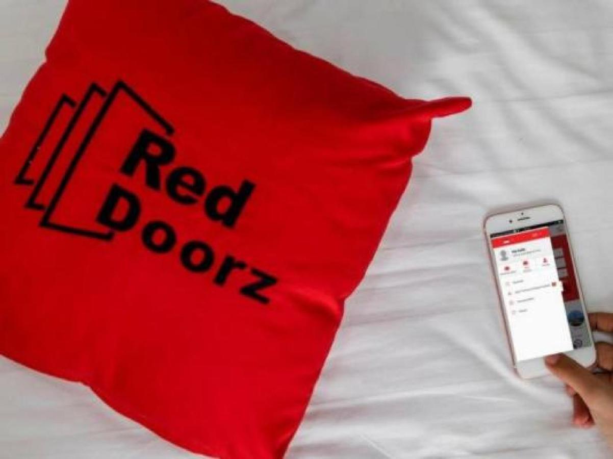 Reddoorz Plus Near Jambi Prima Mall Esterno foto
